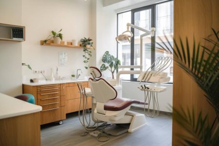 meilleur dentiste Nimes : critères essentiels pour votre choix