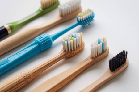 Comment choisir une brosse à dents écologique pour une bonne hygiène bucco-dentaire ?